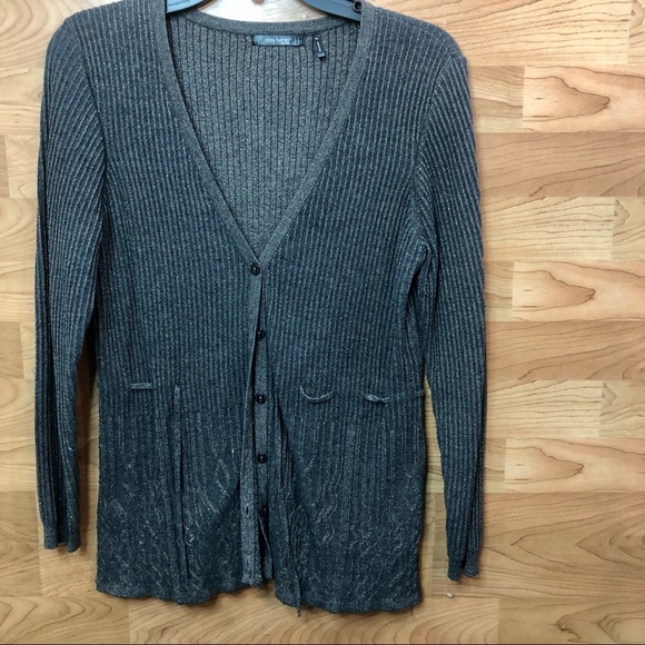 Daisy Fuentes Petites Large Gray VNeck Button Front Lightweight Cardigan Sweater - Picture 1 of 10